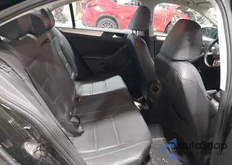 2013 Volkswagen Jetta 2.5L Se from USA, damaged, VIN 3VWDP7AJ9DM208424